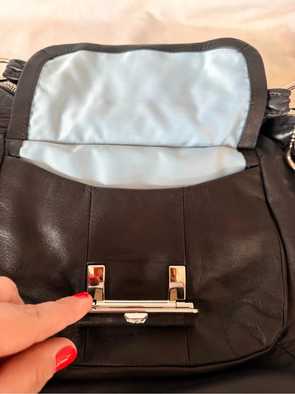Coach Black Leather Shoulder Bag with Silver Turn-Lock